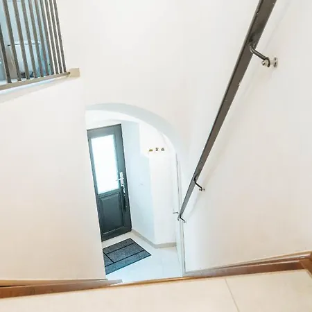 Apartment An Der Rugenstiege In Steiner Altstadt *